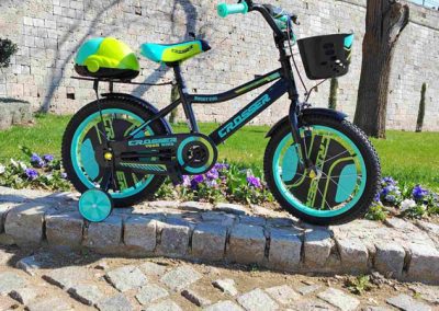 724-16-BICIKLA-SA-POMOCNIM-TOCKOVIMA-07